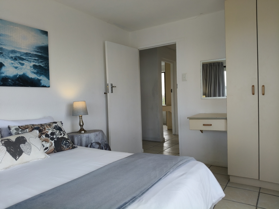 12 Bedroom Property for Sale in Paradise Beach Eastern Cape